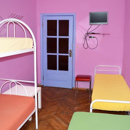 Hostel Kreschatik Kiev Exteriör bild