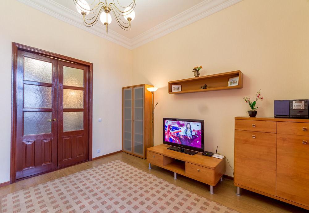 Hostel Kreschatik Kiev Exteriör bild