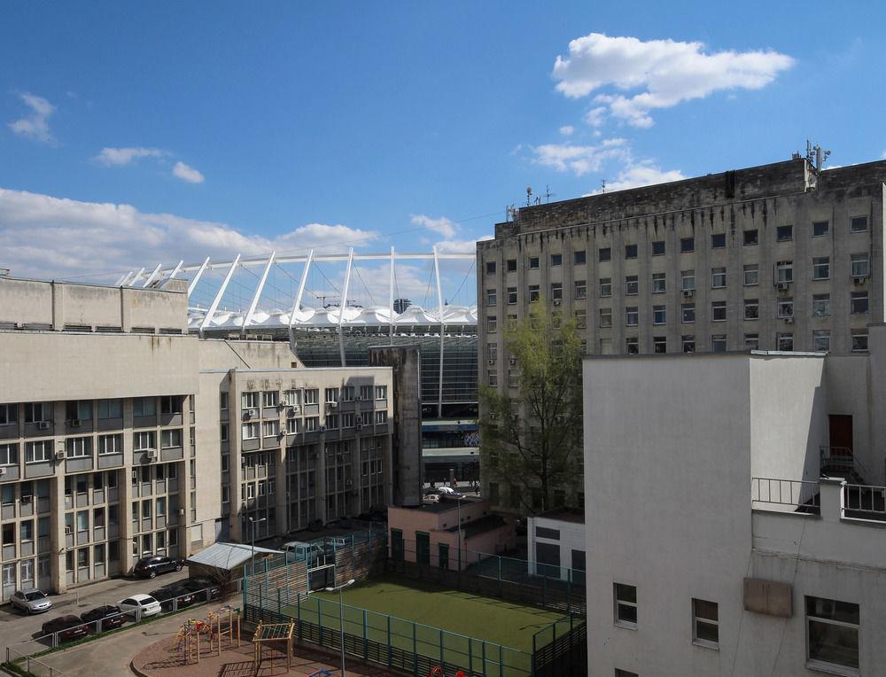 Hostel Kreschatik Kiev Exteriör bild