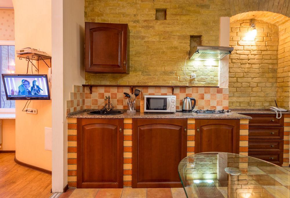 Hostel Kreschatik Kiev Exteriör bild