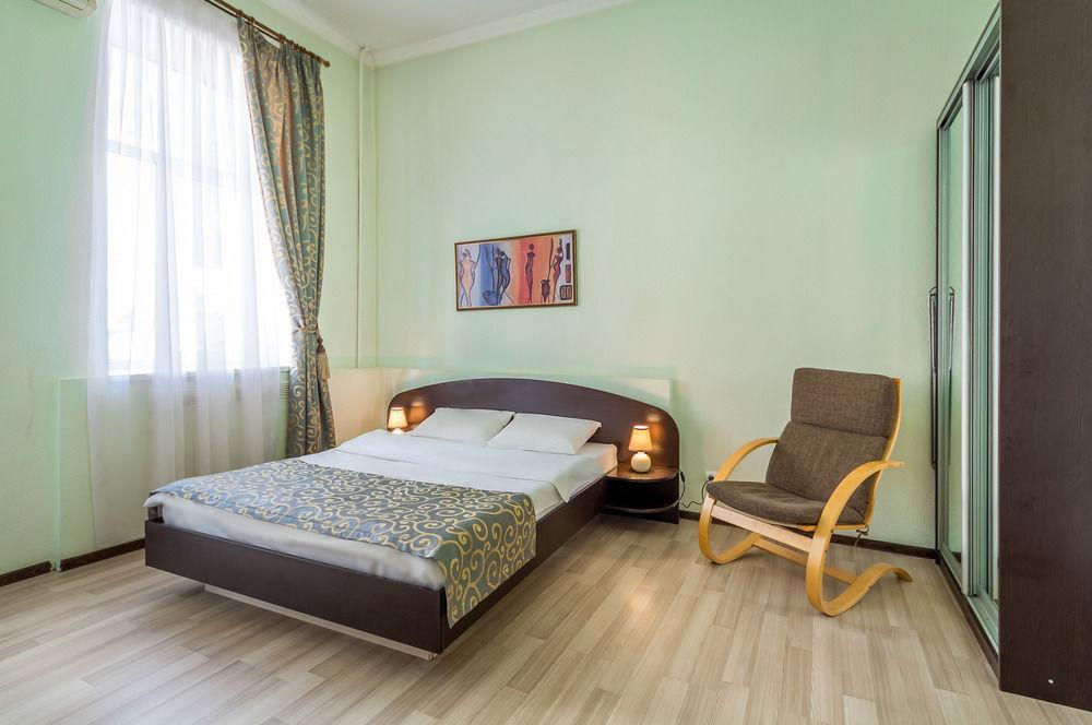 Hostel Kreschatik Kiev Exteriör bild