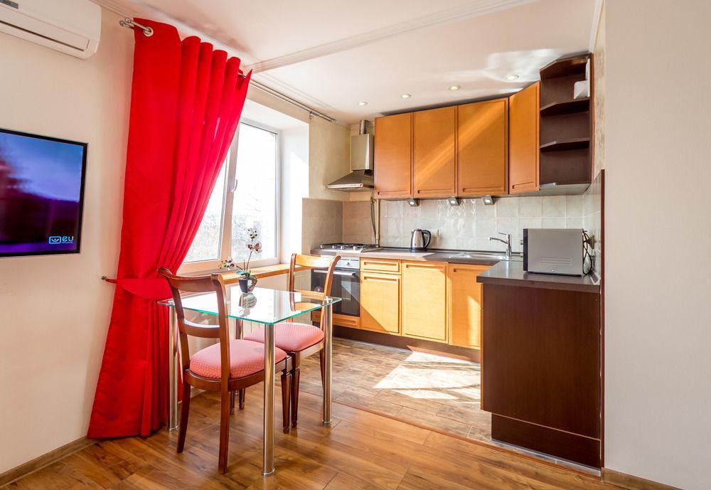 Hostel Kreschatik Kiev Exteriör bild