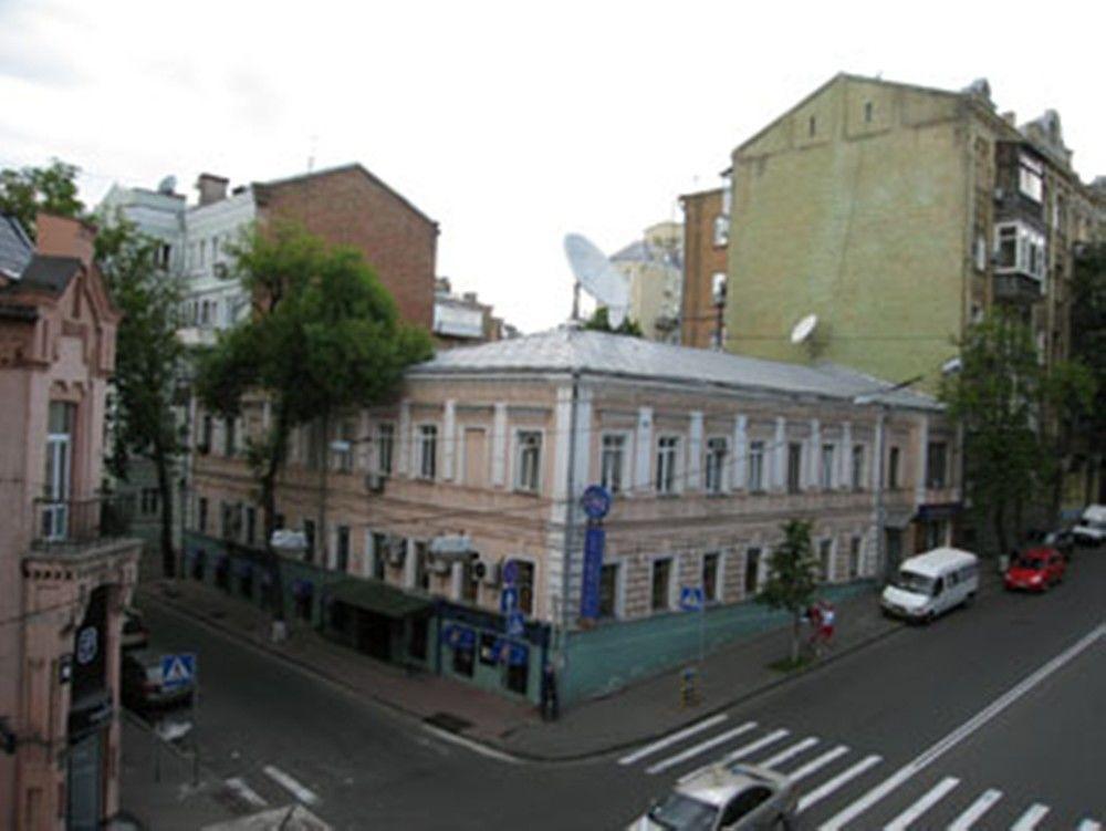 Hostel Kreschatik Kiev Exteriör bild